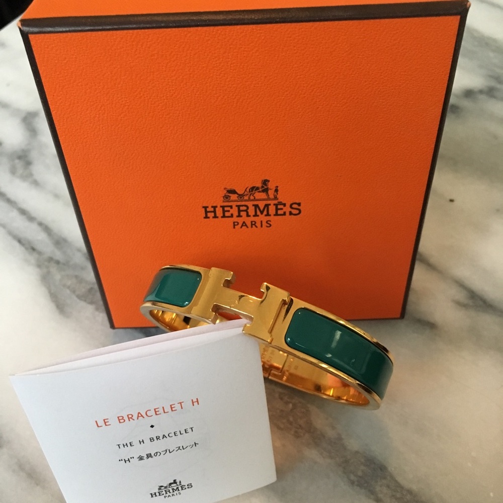 Hermes bracelet Clic H Plaque - GM in Vert Bleut.